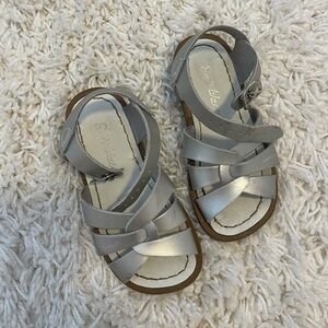 Salt Water Original Silver Sandals 9t